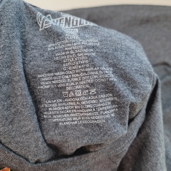 💕 Marvel Avengers Gray Graphic Tee Size XL 14-16 - Picture 3 of 8